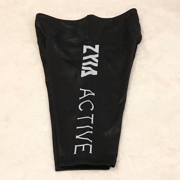 Zyia Active Med Black Metallic Light N Tight Hustle Bike Active Women’s Shorts - Picture 5 of 7